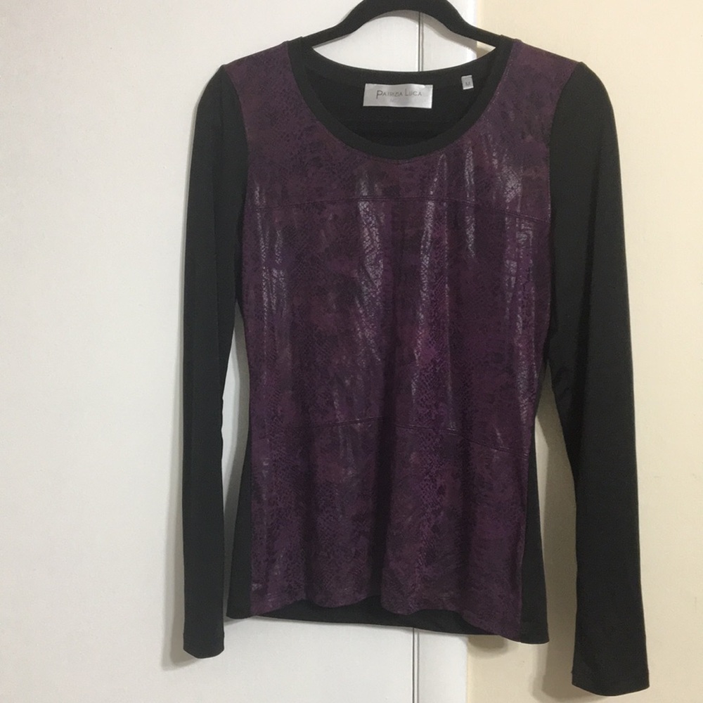 Black and purple snakeskin T-shirt